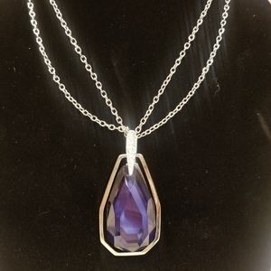 7/$10 item - Long necklace with rhinestones